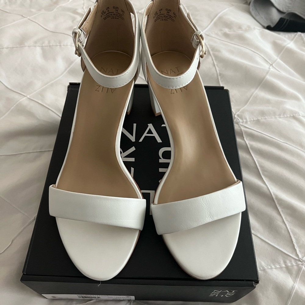 Naturalizer White Block Heel Sandals - 8.5  wide